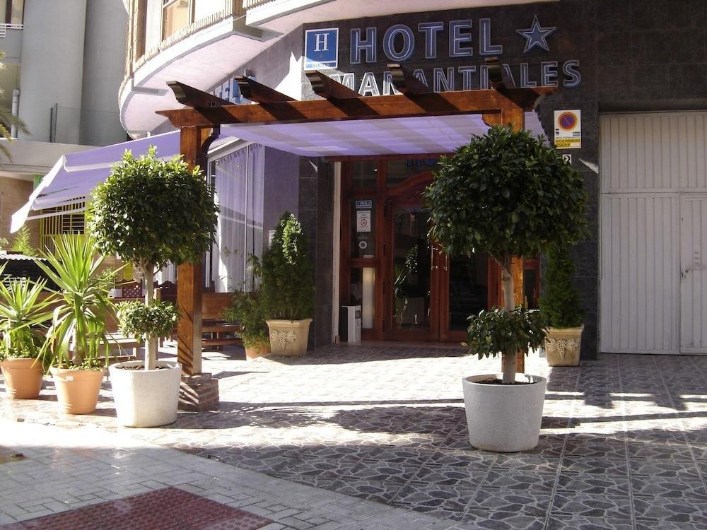 Hotel Manantiales Торемолинос Екстериор снимка