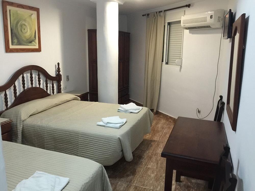 Hotel Manantiales Торемолинос Екстериор снимка