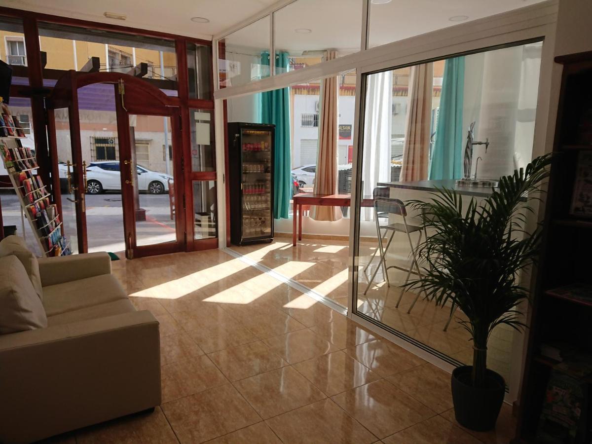 Hotel Manantiales Торемолинос Екстериор снимка