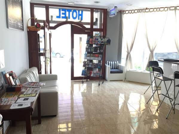 Hotel Manantiales Торемолинос Екстериор снимка